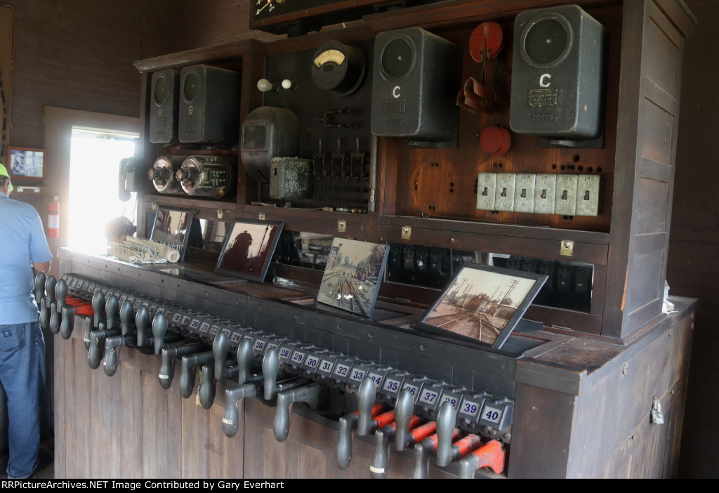 Haley Tower - Wabash Valley RR Museum